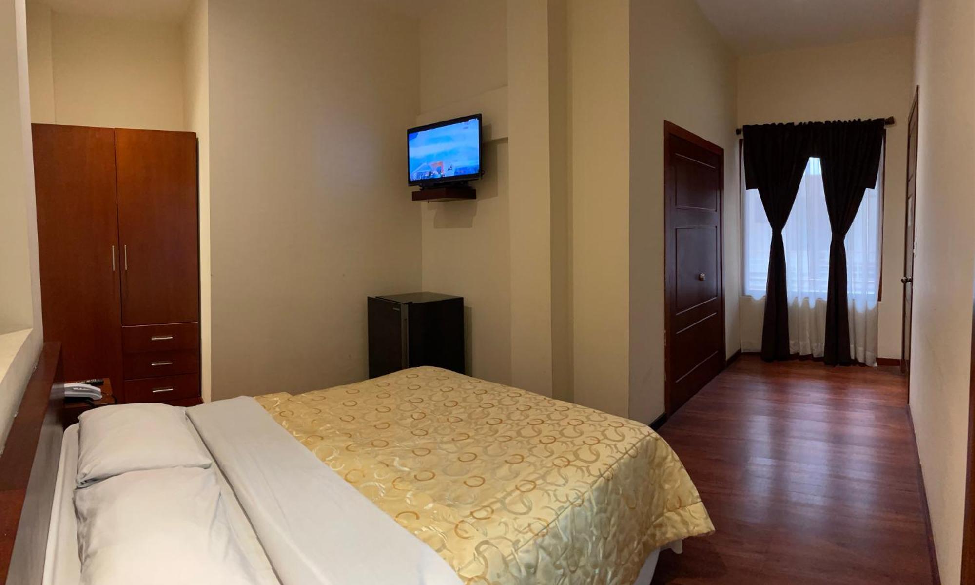 Flore Hotel Boutique กูเอ็งกา ภายนอก รูปภาพ