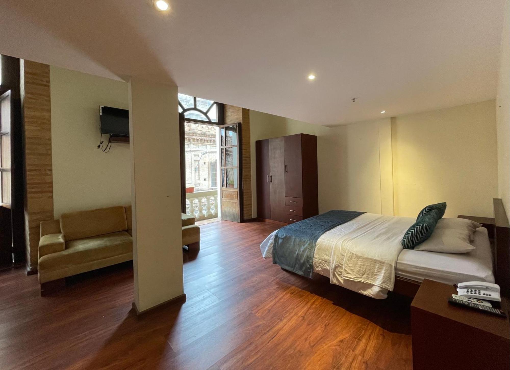 Flore Hotel Boutique กูเอ็งกา ภายนอก รูปภาพ