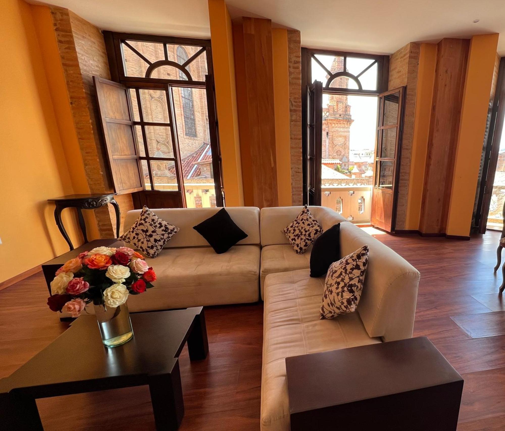 Flore Hotel Boutique กูเอ็งกา ภายนอก รูปภาพ